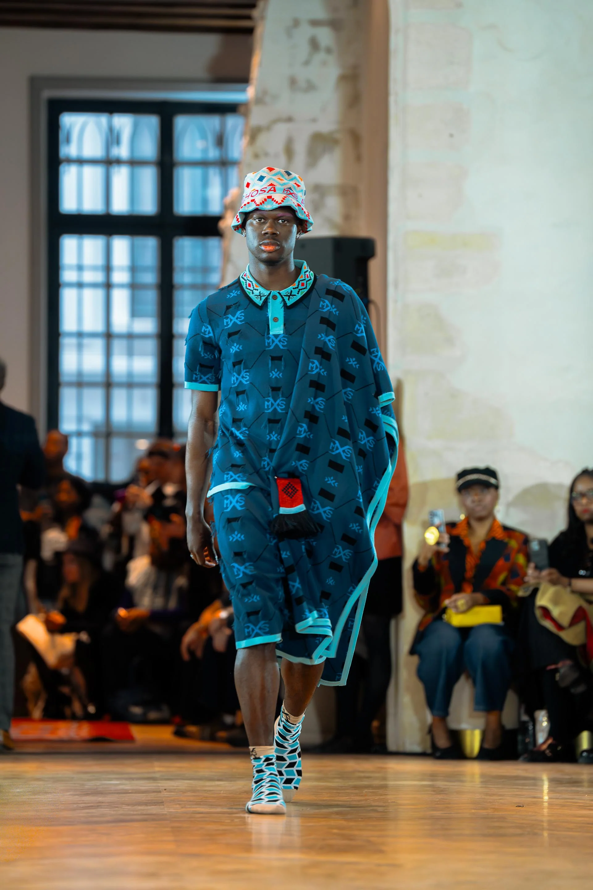MAXHOSA MLWC40- SHAWL - Image 2